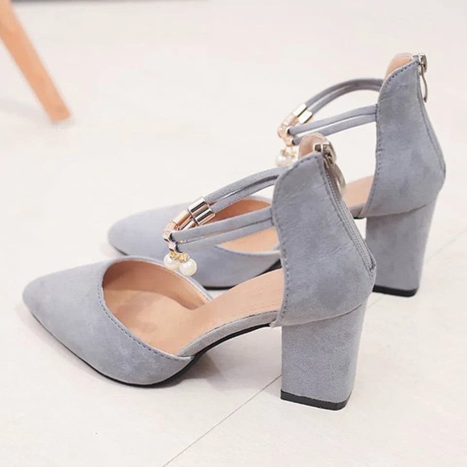 High Heels - Ake.